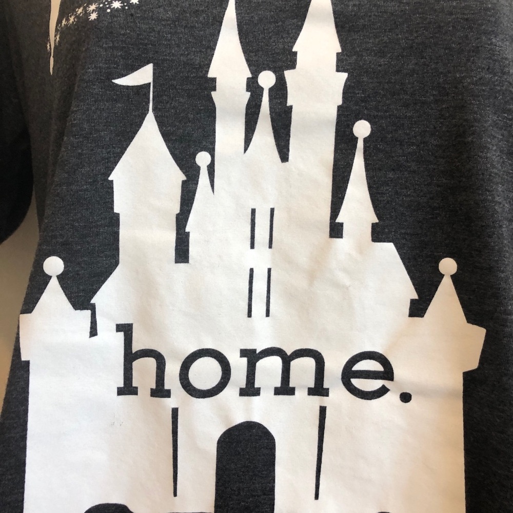 🏰 HOME Castle Tee ✨ - Picture 3 of 3